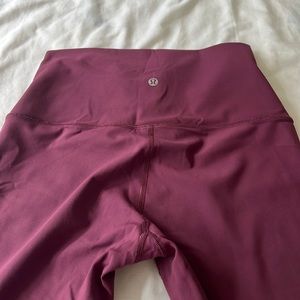 Size 8 high rise lululemon leggings wunder under